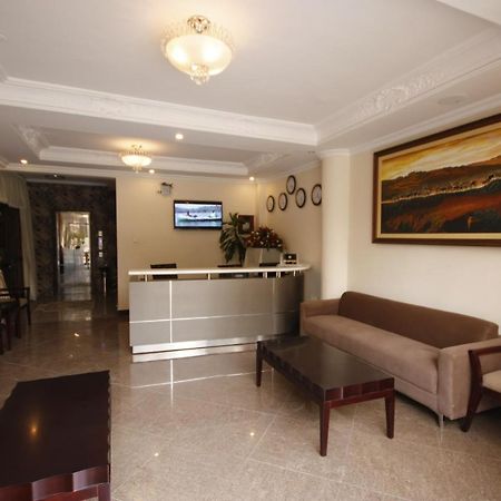 Caravan Hotel Addis Bagian luar foto