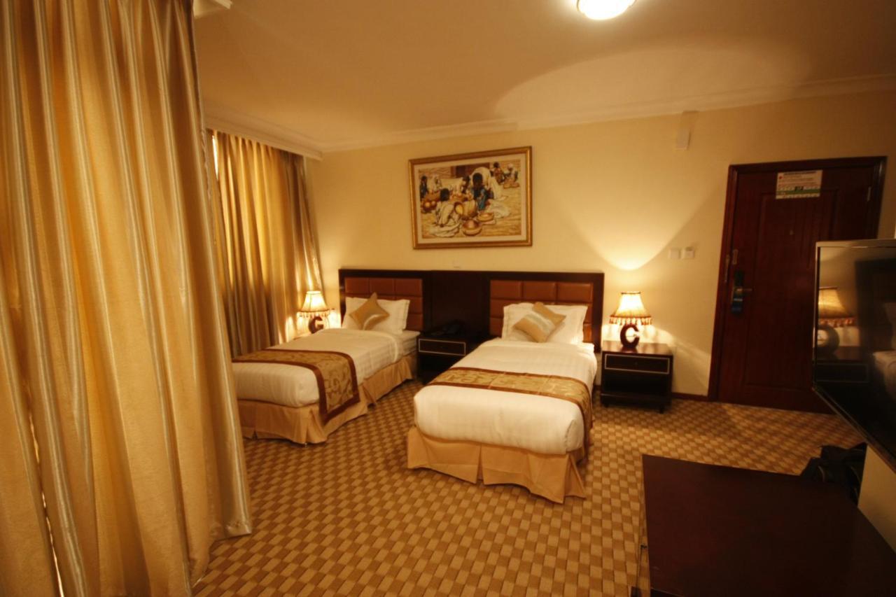 Caravan Hotel Addis Bagian luar foto