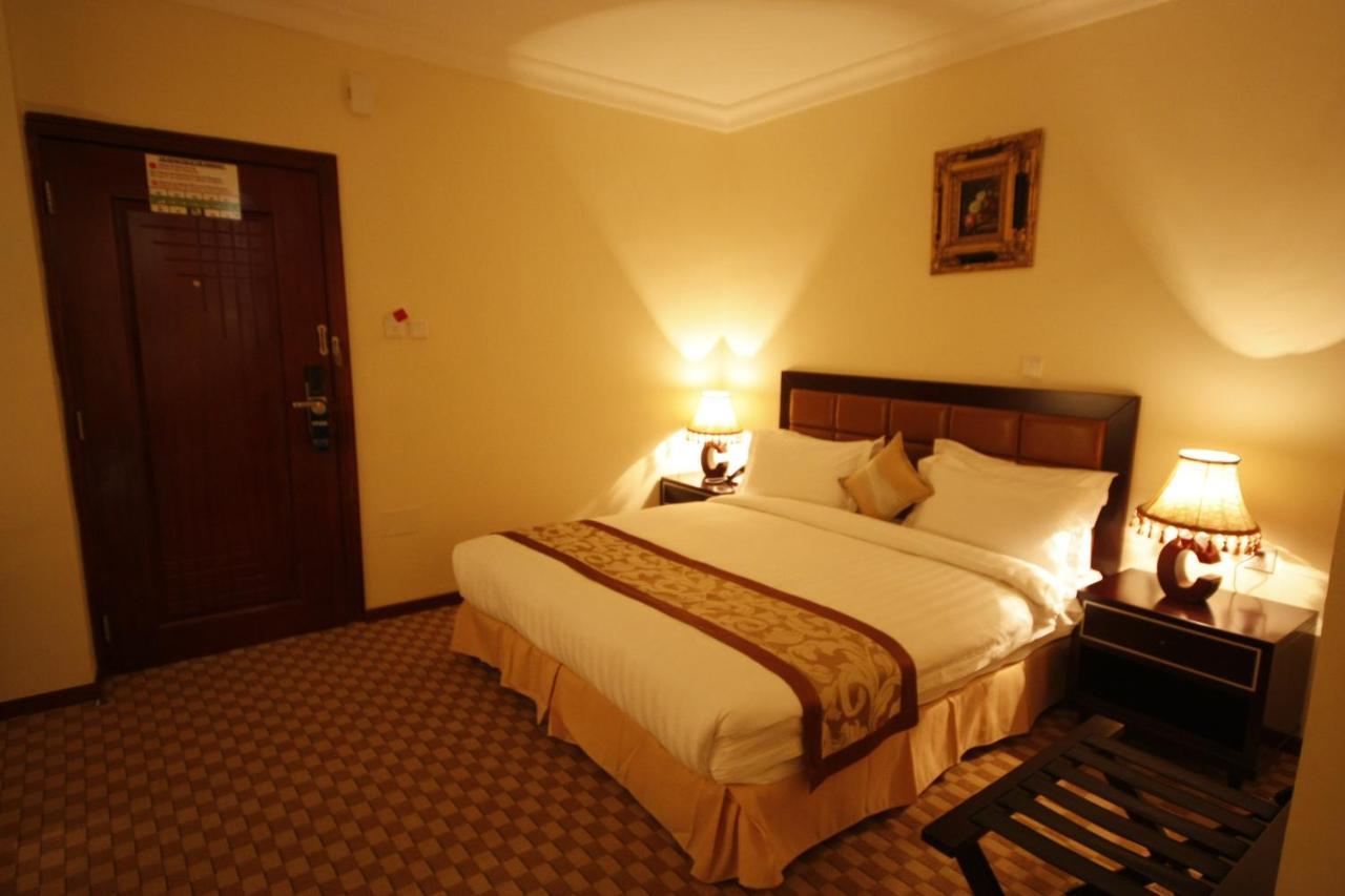 Caravan Hotel Addis Bagian luar foto