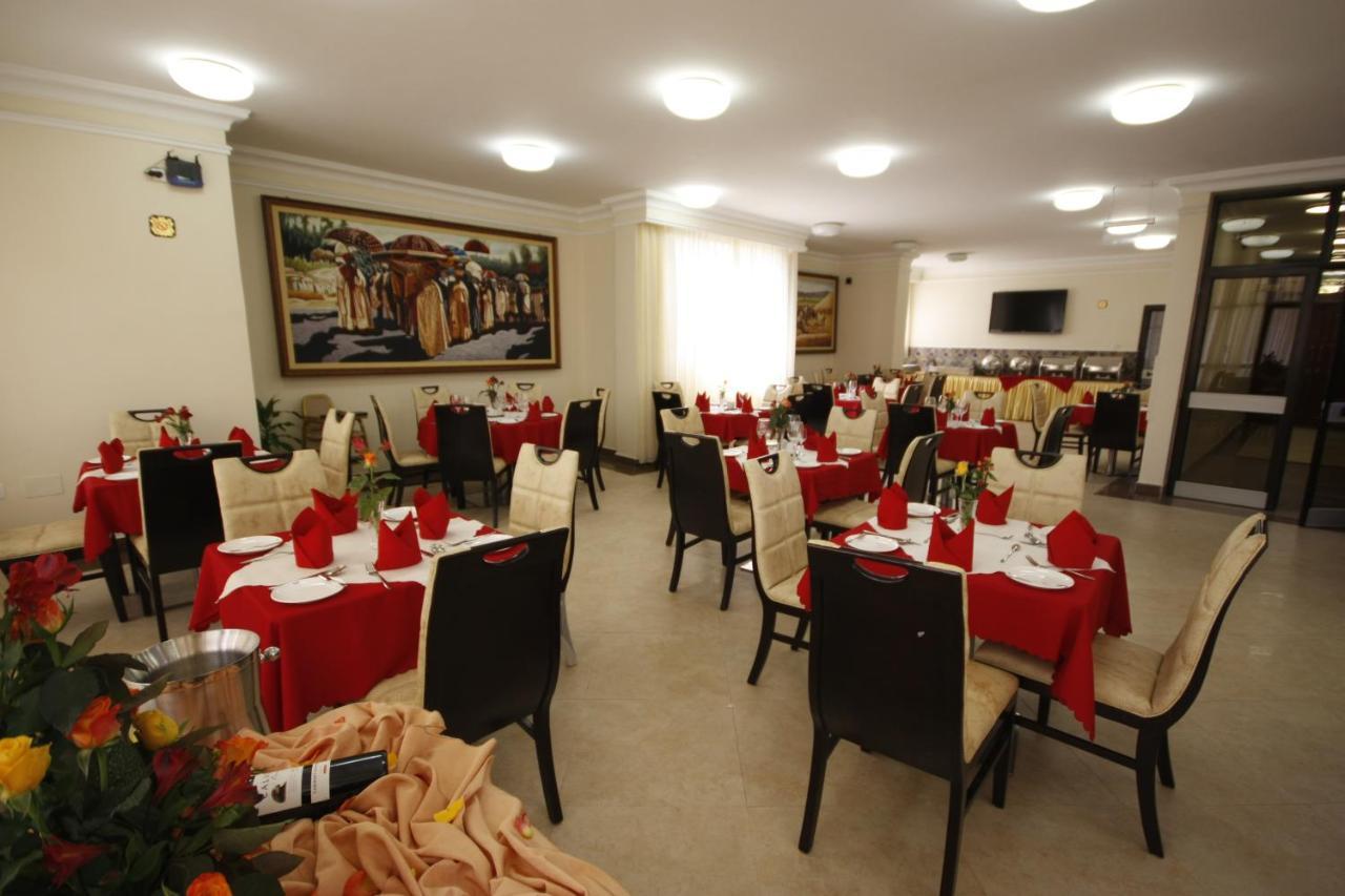 Caravan Hotel Addis Bagian luar foto
