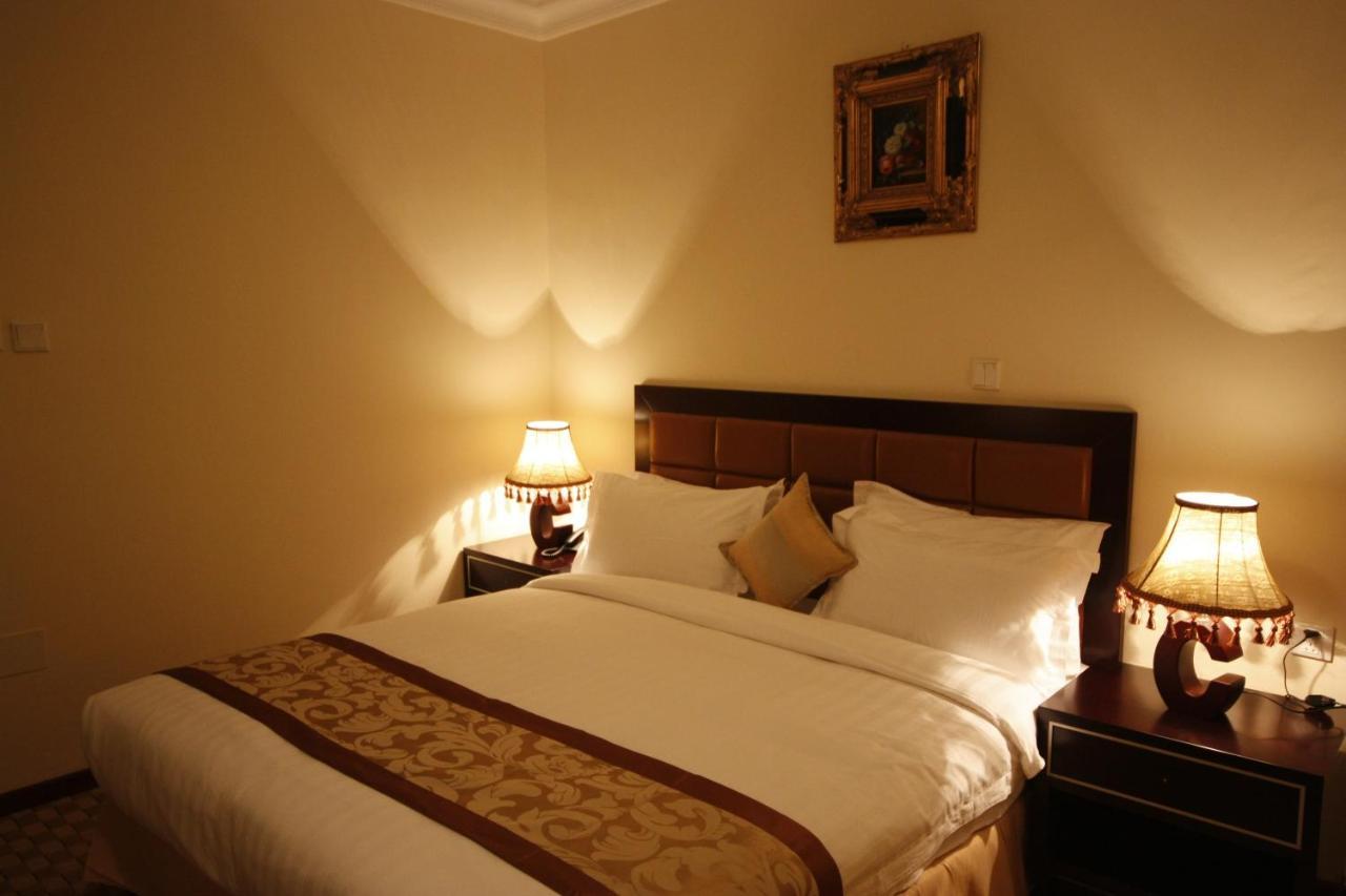 Caravan Hotel Addis Bagian luar foto